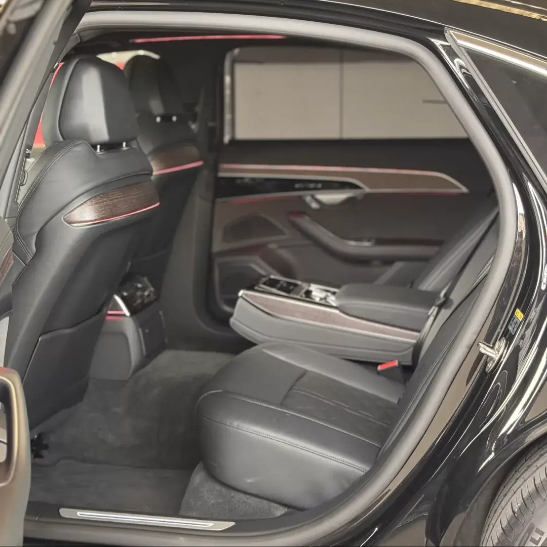 Audi A8 L 50 TDI quattro, Ansicht 5