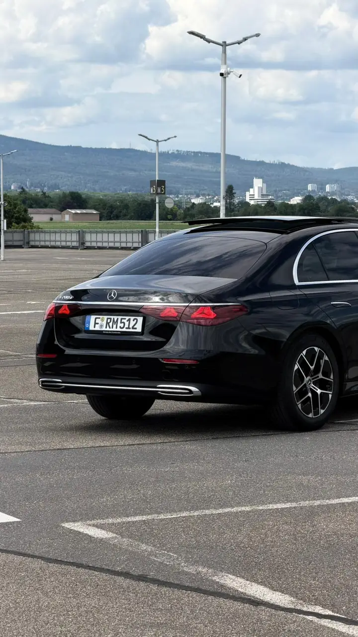Mercedes E-Class E 200 d, Ansicht 4