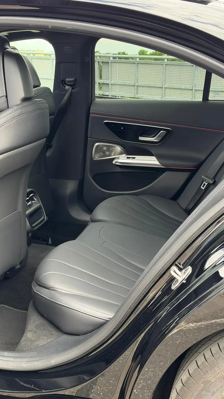 Mercedes E-Class E 200 d, Ansicht 8